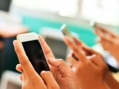 Uma escola em Tucumán proibirá o uso de telefones celulares em sala de aula a partir do ano letivo de 2026