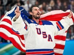 O secretário da Guerra, Pete Hegseth, elogiou Connor Hellebuyck após a vitória