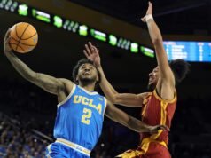 O aquecedor épico de Donovan Dent leva o basquete da UCLA à USC