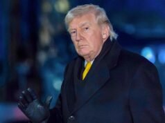 Trump sabia da má conduta de Epstein em 2006, alega novo relatório