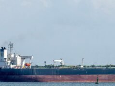 Os EUA apreenderam um petroleiro no Oceano Índico que escapou do bloqueio no Caribe