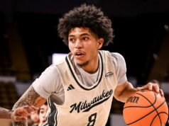 Stony Brook suspende Eric Pratt por 1 jogo após cuspir em torcedor