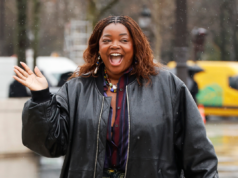 Uma ex-editora da Vogue se ‘rebaixou’ da primeira classe em vez de comissária de bordo