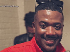 VÍDEO: Os olhos chocantes de Ray J sangram no show do Dia dos Namorados em Shreveport