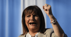 Patricia Bullrich conseguiu fazer com que o Kirchnerismo perdesse o seu lugar central na política do El Intransigente