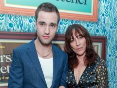 Jackson White está se abrindo sobre sua luta contra o álcool, prestando homenagem a sua mãe, Katey Sagal