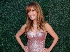 Jane Seymour compartilha uma foto deslumbrante na praia comemorando seu 75º aniversário