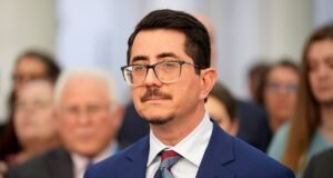 A carreira do promotor do condado de Travis enfrenta críticas renovadas de ‘branda com o crime’ após a acusação