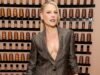 Ali Larter detalha uma dieta rigorosa e um regime de exercícios ao completar 50 anos