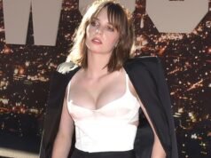 Maya Hawke se casou em segredo no Dia dos Namorados e compartilhou seu dia especial com outras estrelas de Stranger Things