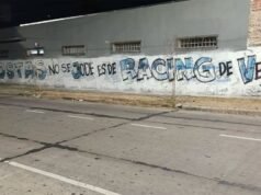 Não confundir com Costas: Grafites fortes vistos na pista de corrida