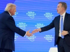 Presidente e CEO do Fórum Econômico Mundial renuncia após investigações sobre Epstein