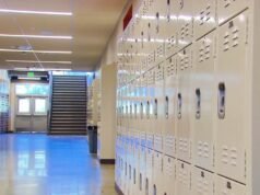 Um professor do Battle Ground foi reintegrado após ‘falsas alegações’ sobre os comentários de Charlie Kirk, diz o sindicato