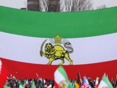 200.000 pessoas protestam contra o governo do Irã enquanto líderes mundiais se reúnem nas proximidades World News