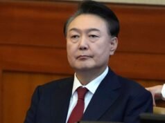 O ex-presidente sul-coreano Yoon Suk Yeol foi condenado à prisão perpétua após declarar a lei marcial em 2024 | Notícias do Reino Unido