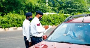 Veículos excedentes encontrados circulando nas estradas, estacionados em locais públicos para serem apreendidos e sucateados, alerta o governo de Delhi | Notícias de Delhi