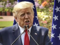 Trump sinaliza nova tarifa global após fracasso da Suprema Corte em coletiva de imprensa