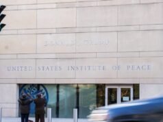 Mesa da Paz; Rússia-Ucrânia; Príncipe André: NPR