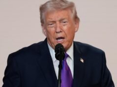 Trump se recusa a pedir desculpas após compartilhar imagem racista dos Obama: ‘Não cometi nenhum erro’