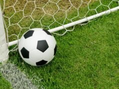 Futebol colegial: playoffs masculinos e femininos no sábado
