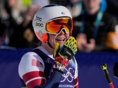 Breezy Johnson ganha ouro de retorno após acidente de Lindsey Vonn
