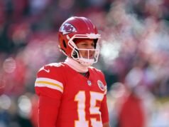 Chiefs reestruturam o contrato de Patrick Mahomes e abrem mais de US$ 43 milhões em 2026
