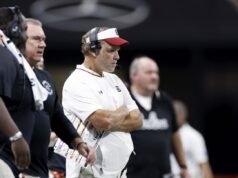 Relatório: Raiders contratam Joe DeCamillis como coordenador de equipes especiais