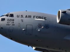 Cinco pessoas ficaram feridas após a queda de um avião militar dos EUA durante um exercício de treinamento nas Filipinas