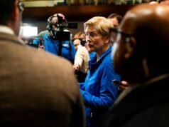 Democratas do Senado apresentam proposta para desencorajar a propriedade privada de casas