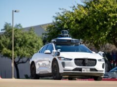 Waymo está testando robotáxi sem motorista em Nashville.