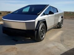 Há chance de comprar um Cybertruck mais barato, mas você terá que se apressar