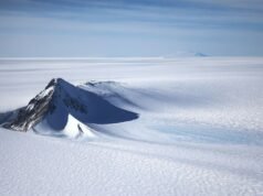 O ‘buraco gravitacional’ da Antártica revela a evolução nas profundezas da Terra