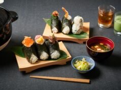 Terça-feira para viagem: Onigiri Kom oferece conforto japonês em qualquer lugar
