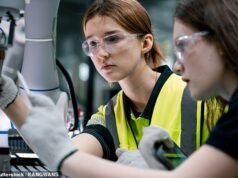 O financiamento de aprendizagem no valor de £ 1 bilhão permanece ocioso