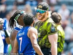Logan Paul criticado por desrespeitar Tom Brady e zombar da equipe dos EUA no jogo de flag football