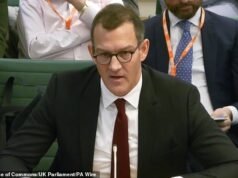 Humildade para o chefe do Royal Mail: ALEX BRUMMER diz que a Checa Sphinx não conseguiu entregar após a aquisição devido a dívidas