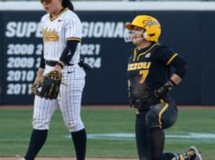 Abruscato e Carr brilham nas vitórias em partidas duplas da Mizzou Bye-Week Series