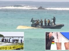 Duas pessoas morreram quando dois barcos que transportavam estudantes viraram no local de construção da base dos EUA, no sul do Japão.