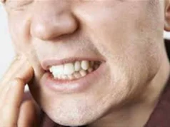 “Você não precisa ir ao médico.” 6 maneiras naturais de remover o acúmulo de tártaro nos dentes