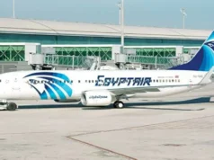 Solicite informações sobre o aumento do preço da passagem da EgyptAir do Golfo para o Egito