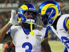 Fonte: Rams recontrata Kam Curl por três anos no valor de US$ 36 milhões