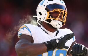 Comandante contrata Odafe Oweh por quatro anos, US$ 100 milhões, dizem agentes