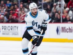 Mammoth contrata Nick Schmaltz para extensão de 8 anos e US$ 64 milhões