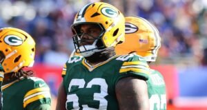Fonte: Ex-Packers LT Rasheed Walker concorda em se juntar aos Panthers