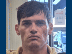 Um agressor doméstico de Vancouver foi preso depois de fugir do tribunal e fugir para Portland