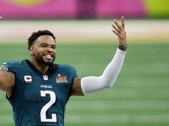 O veterano CB Darius Slay está se aposentando após 13 temporadas na NFL