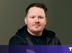 A JAAQ arrecadou US$ 17 milhões para incluir conteúdo de saúde mental gerenciado clinicamente.