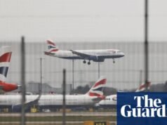 Regulador de aviação do Reino Unido rejeita planos de Heathrow para aumentar significativamente as taxas de pouso | Aeroporto de Heathrow