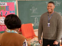 Sermões elementares do abade de Luke Tennie entrando na série de comédia