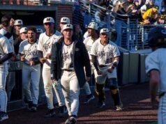 Missouri8 Tigers conquistou a vitória de Braggin Right no beisebol em St.